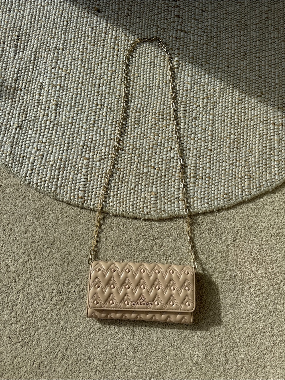 Valentino Quilted Beige Crossbody with Gold Chain